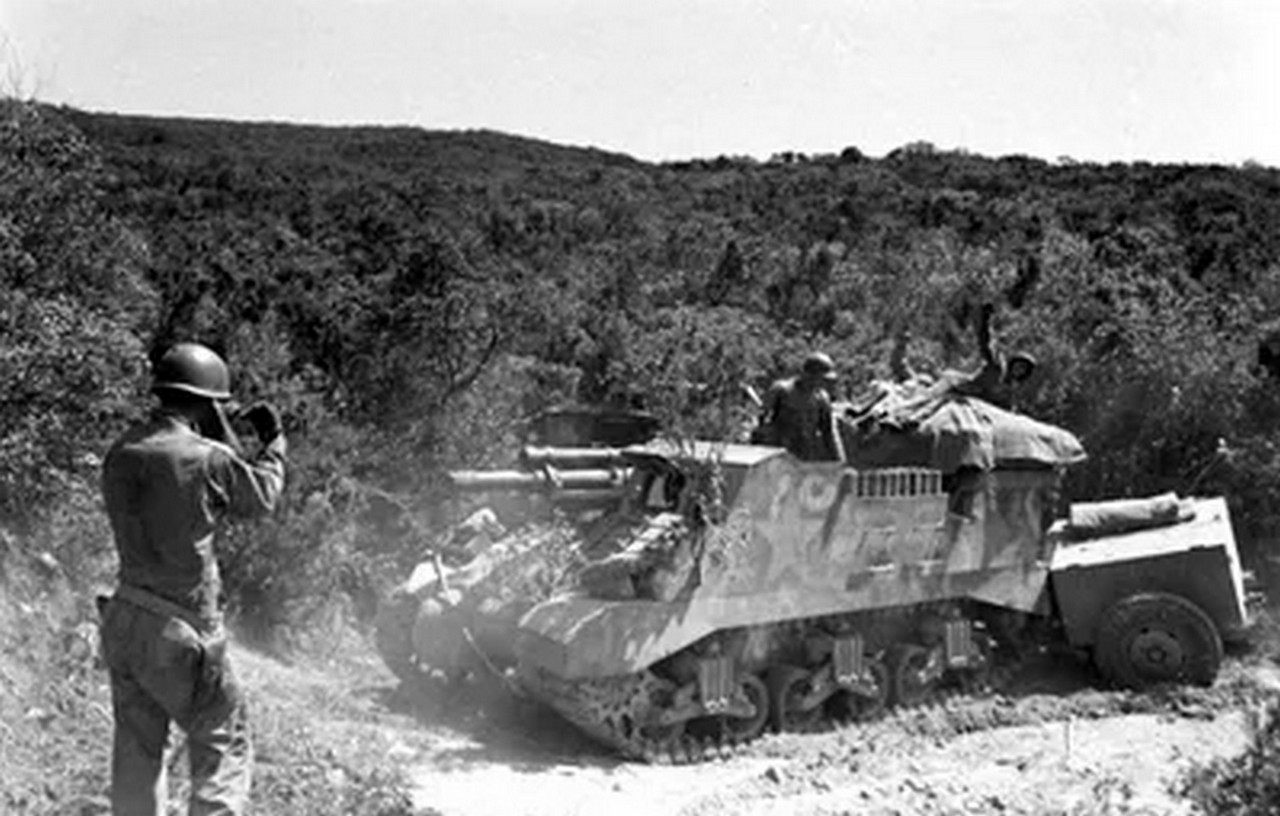 M8Trailer-003.jpg